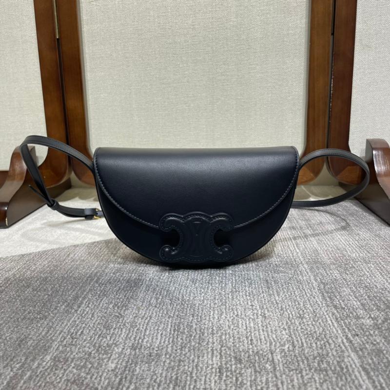 Celine Shoulder Handbag 111233 Full Leather Black